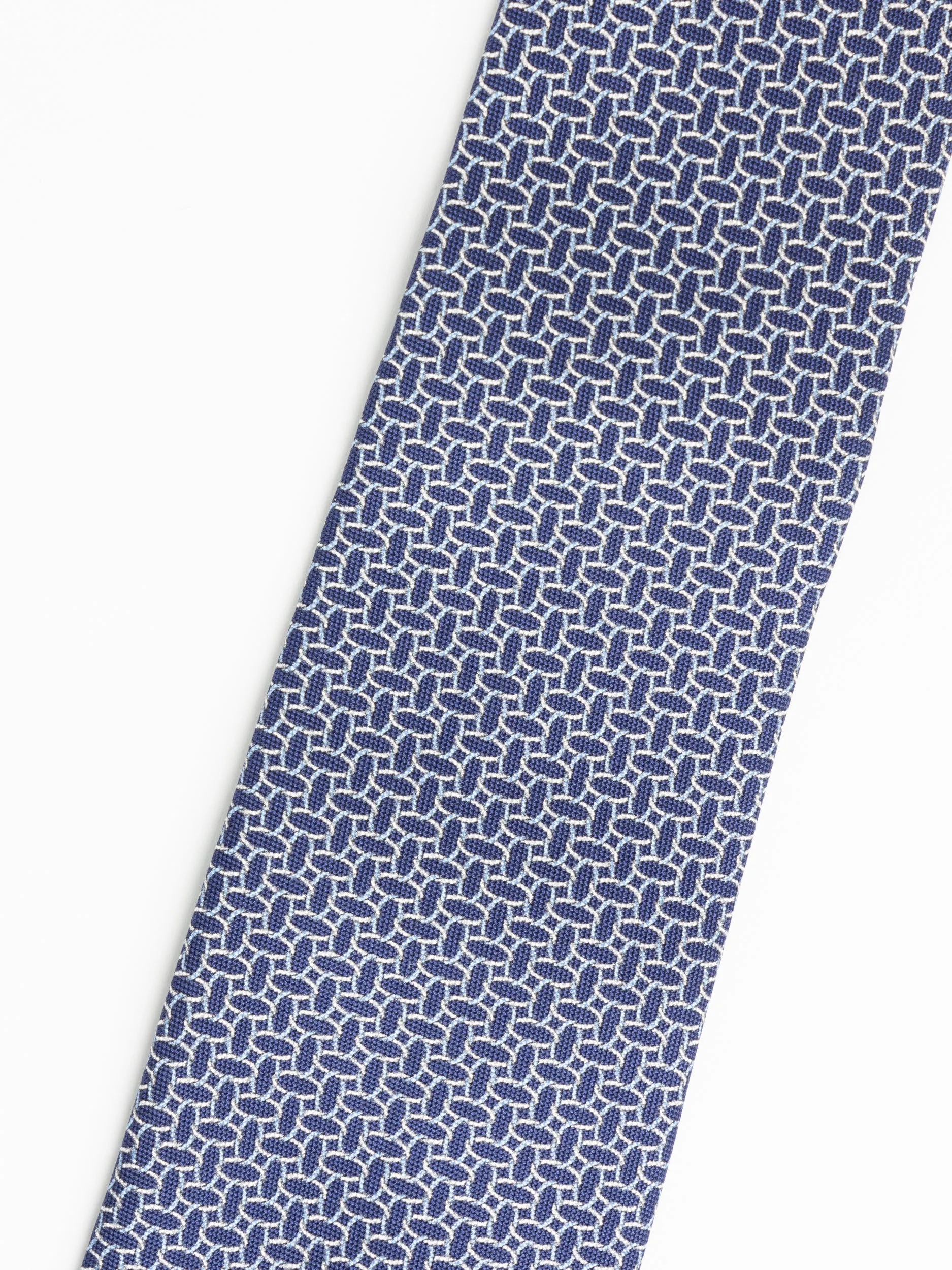 Blue/White Chain Patterned Tie