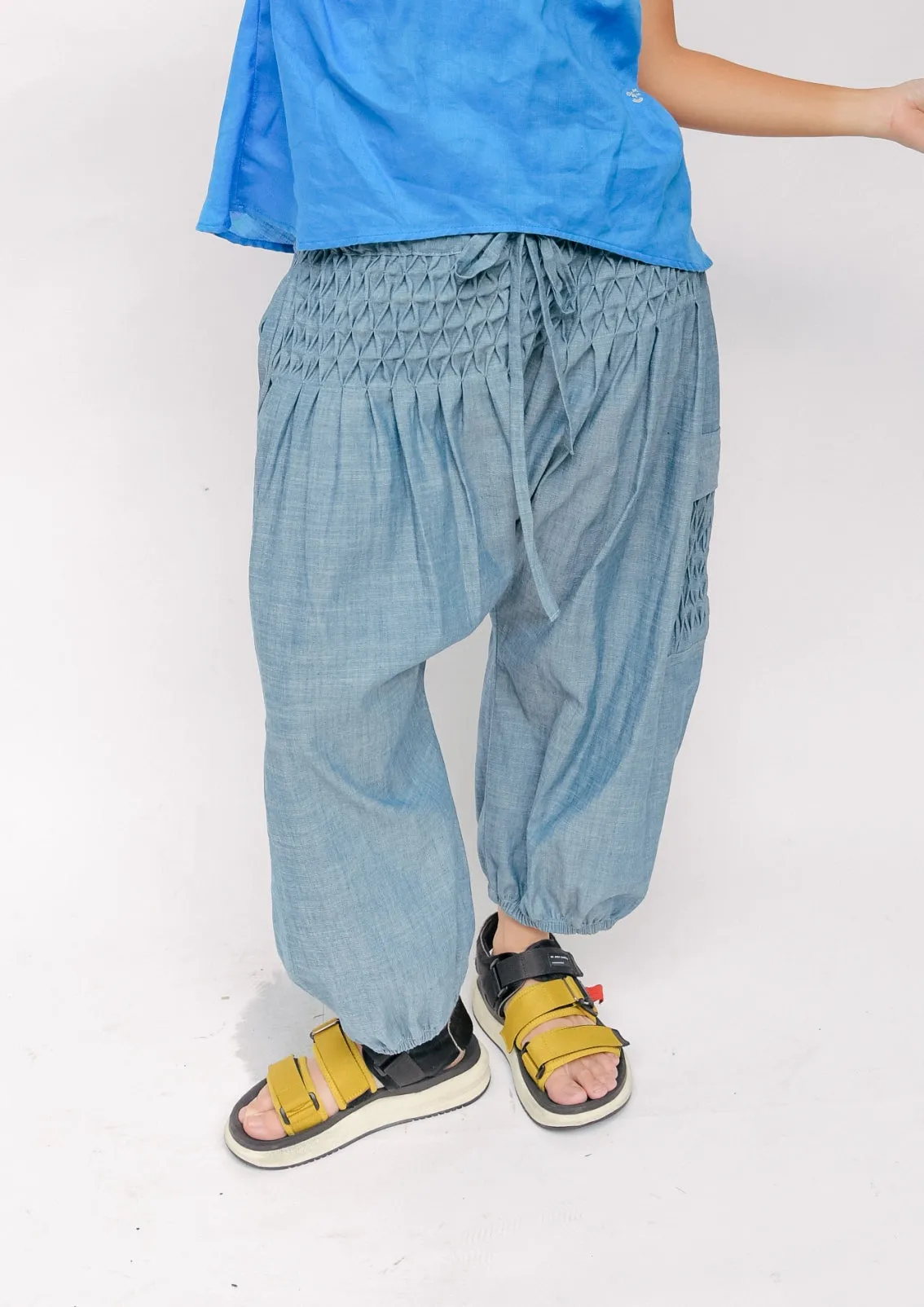 boho cargo pants - pale blue chambray