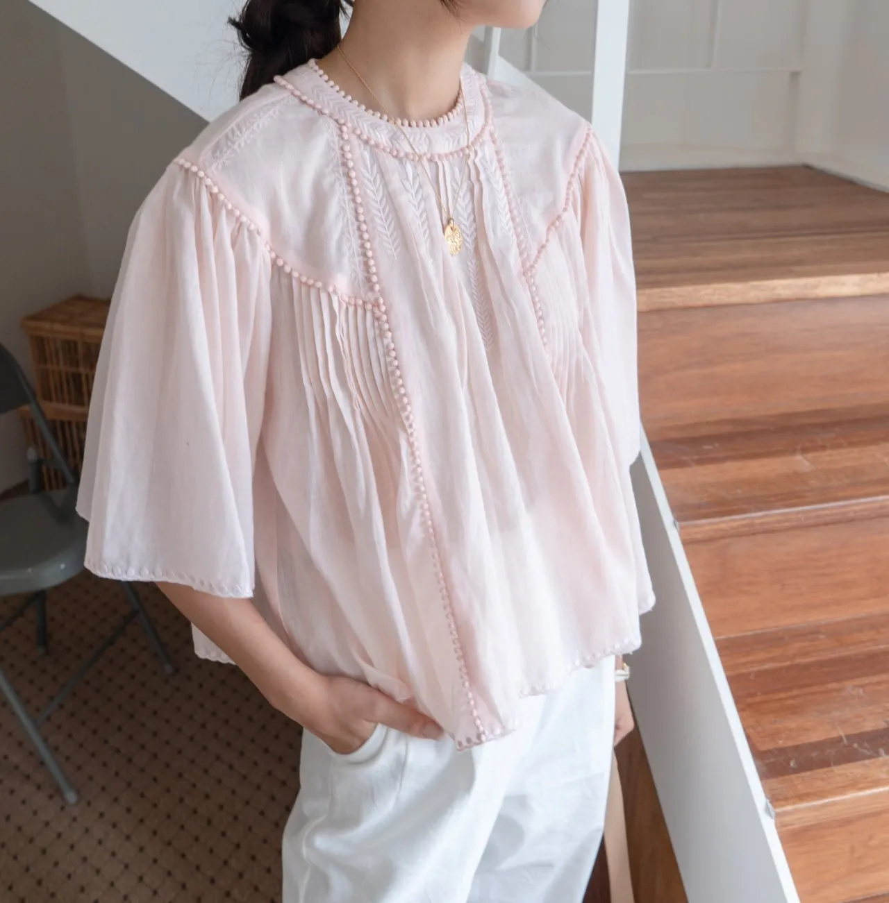 EMBROIDERED COTTON BLOUSE