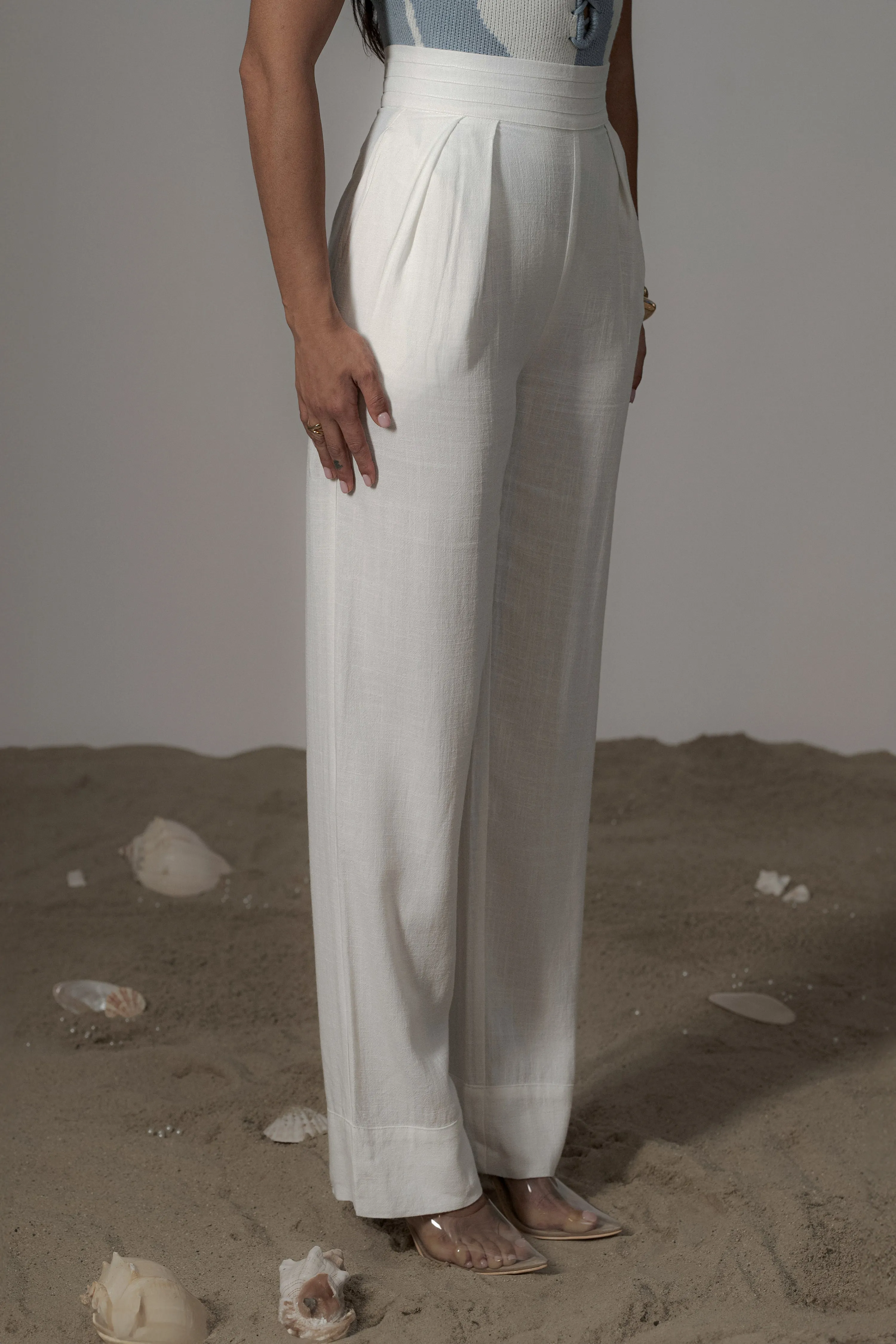 Ivory Villa Views Linen Trousers