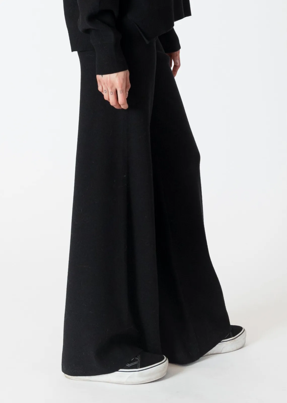 Lyla & Luxe Pico Wide Pant