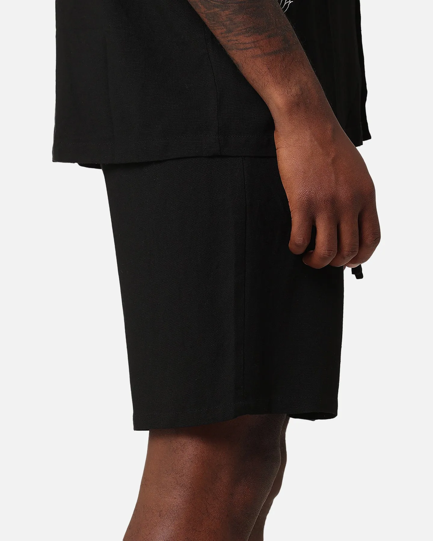 XXIII Ezrah Linen Shorts Black